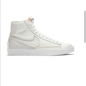 Nike Blazer mid infinite